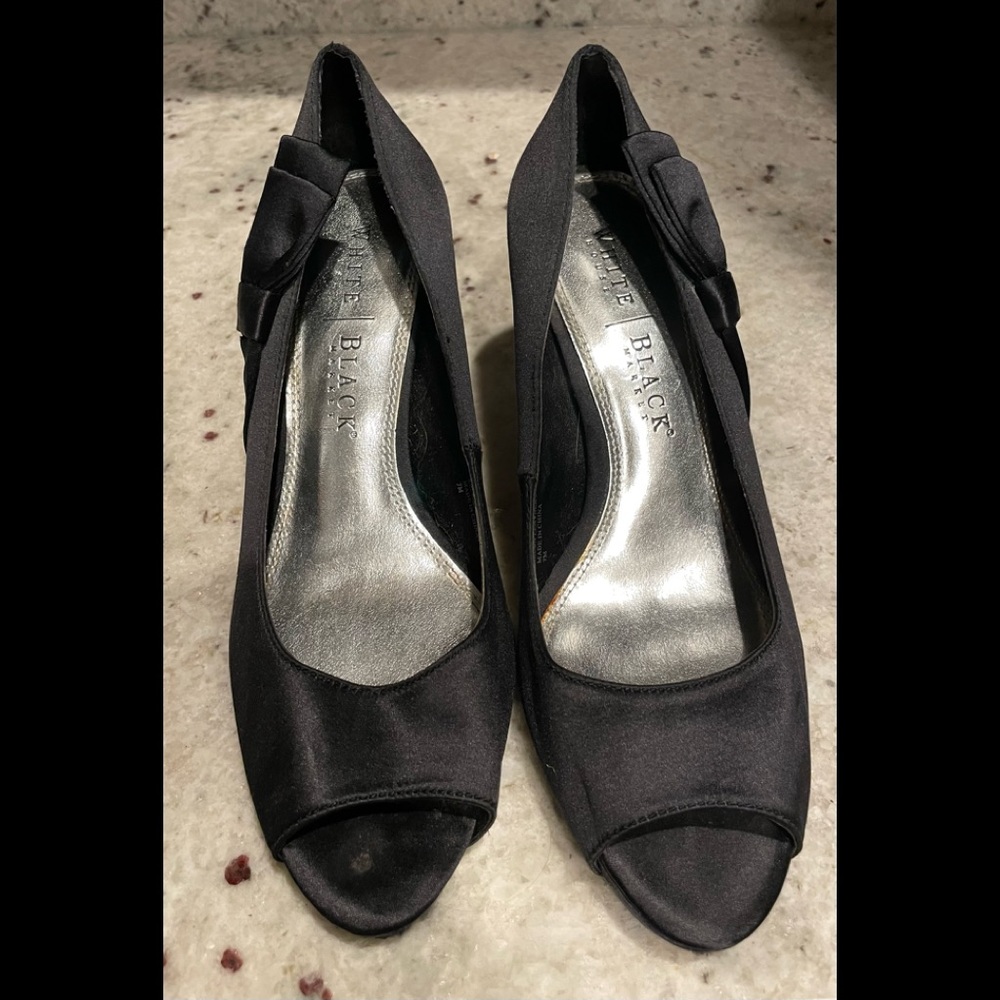 White House Black Market Satin Black Open Toed 3” Heels Size 7